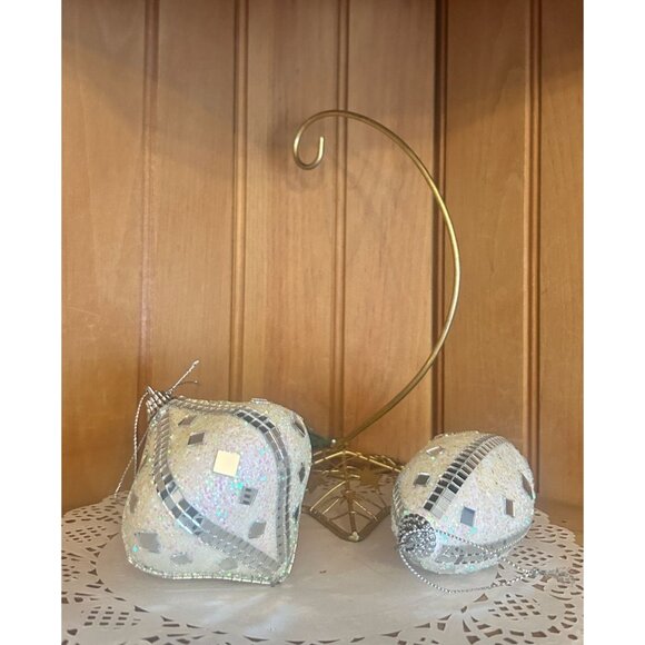 Retro White Silver Glittered Christmas Set of 2 Teardrop Ornaments Mirror Disco - Picture 1 of 3